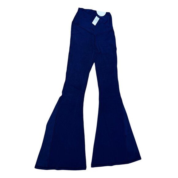 Aerie Offline Real Me Super Flare Crossover Waist Leggings Sz Small Short Navy - Picture 16 of 16